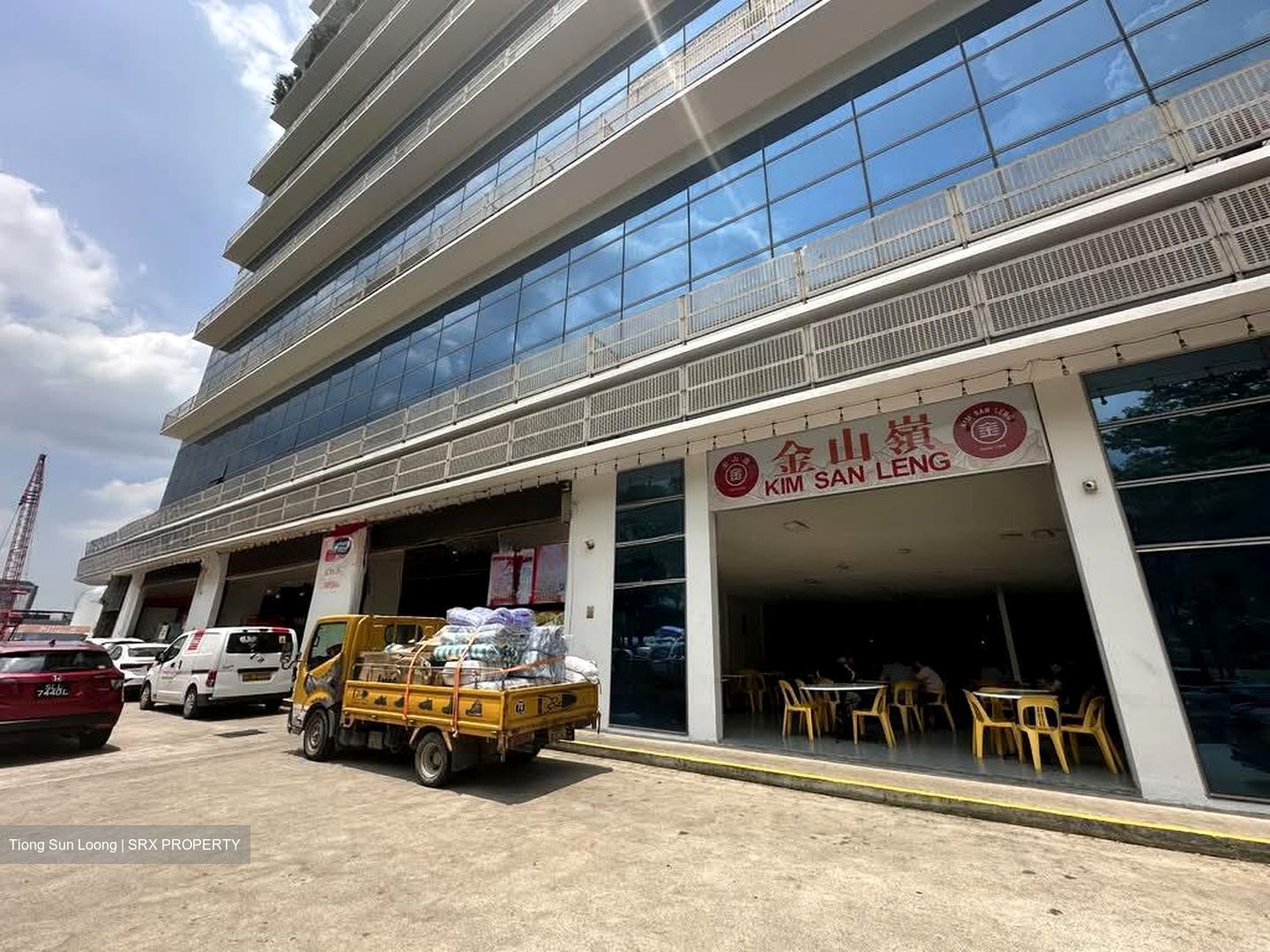 West Connect Building (D22), Factory #551431271